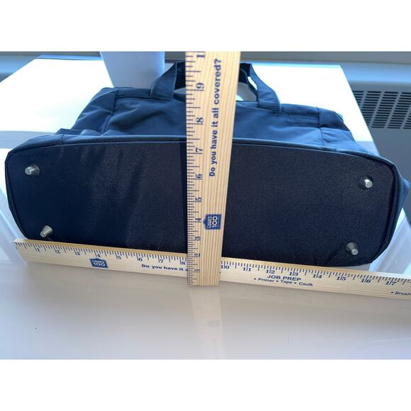 Ricardo Beverly Hills Isela Bag - Perfect for Placing Over Carry-On Luggage - Picture 14 of 15